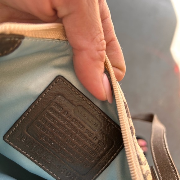 Coach crossbody brown/tan purse - Picture 4 of 4